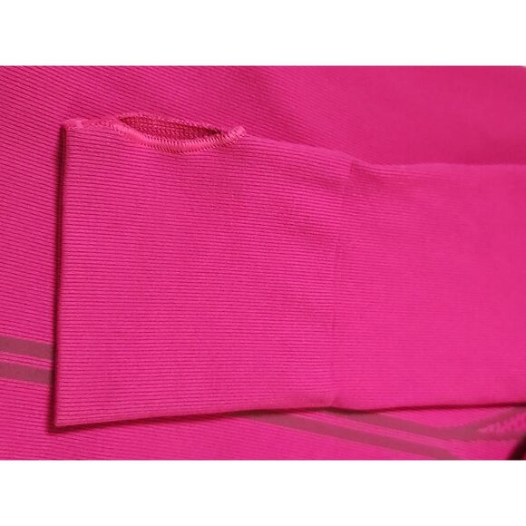 Athleta Floral ½ Zip Activewear Top – Women’s M, Thumb Holes, Stretch Fit - Picture 5 of 6